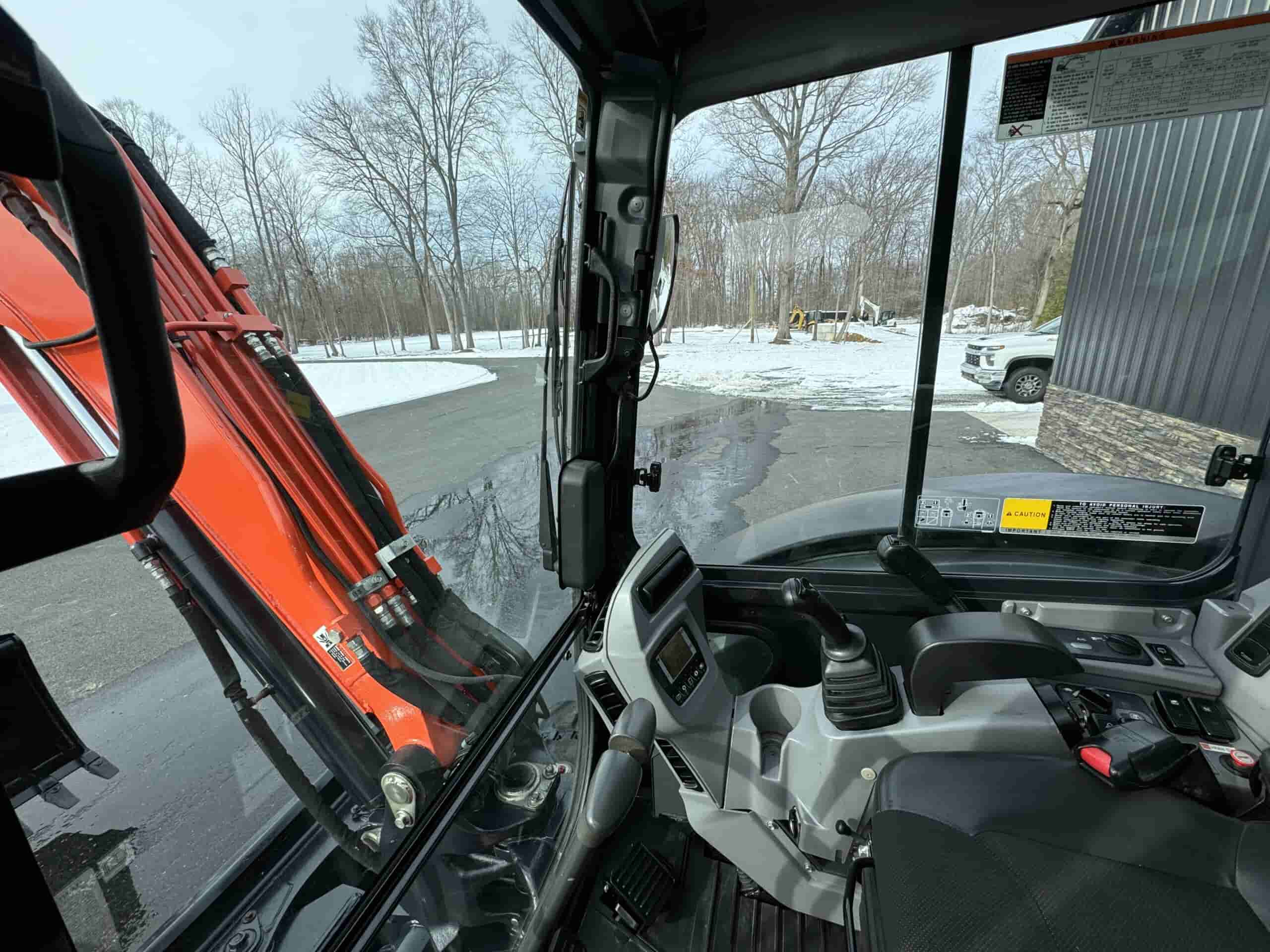 2018 KUBOTA U55-4 CLEAN!
